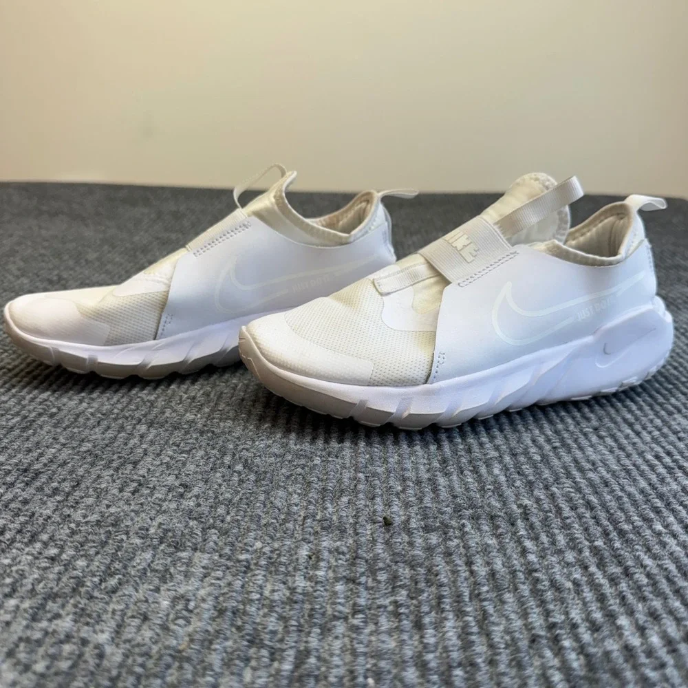 Nike Flex Runner 2 Kids Size 6Y Slip On Sneakers Stretch Easy On‎ Athletic